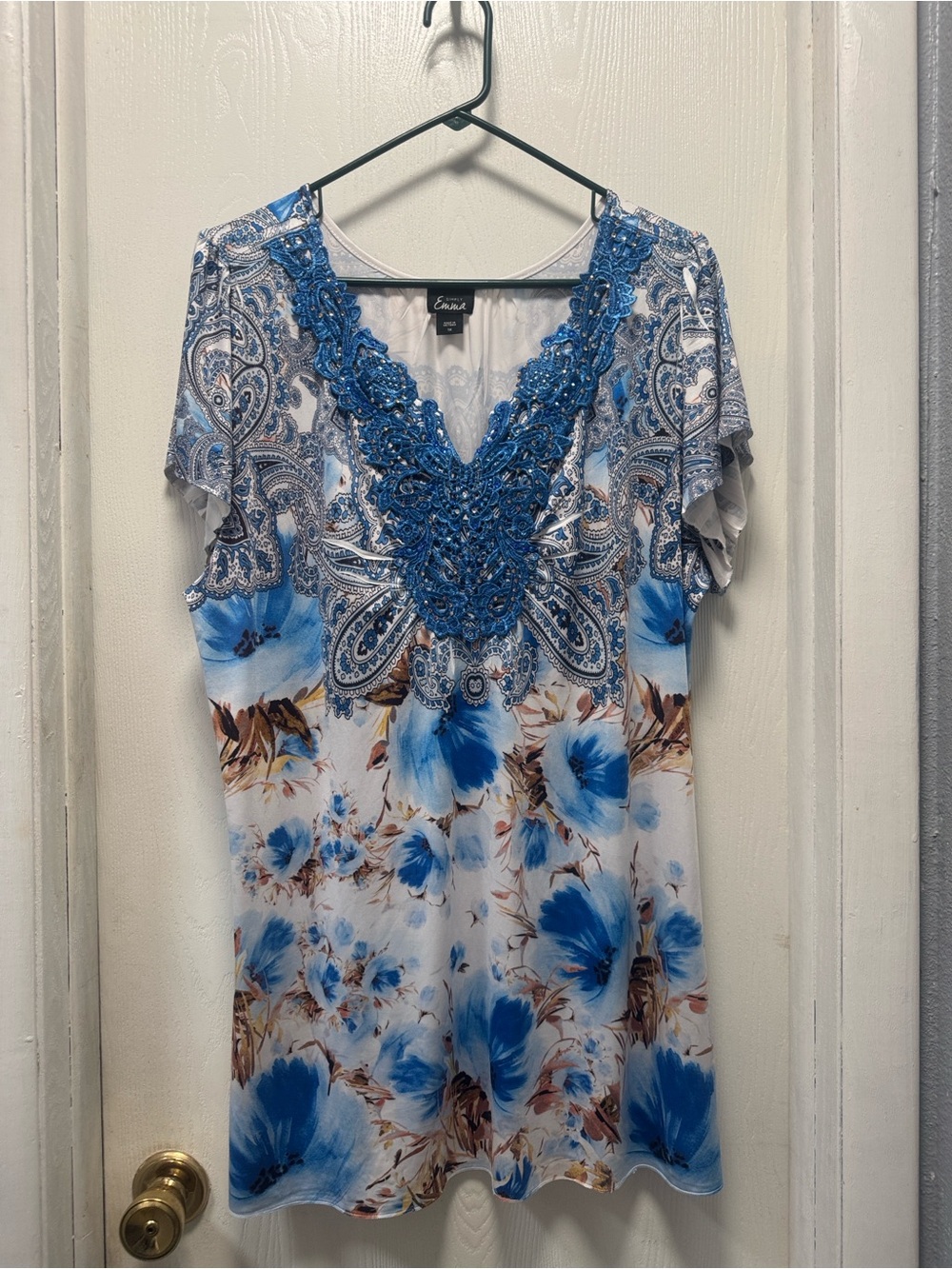 Simply Emma Blue Floral Embellished V-Neck Tunic